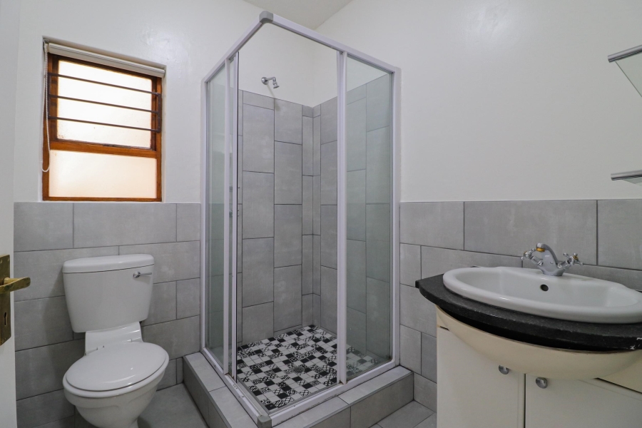 To Let 2 Bedroom Property for Rent in Morningside Gauteng