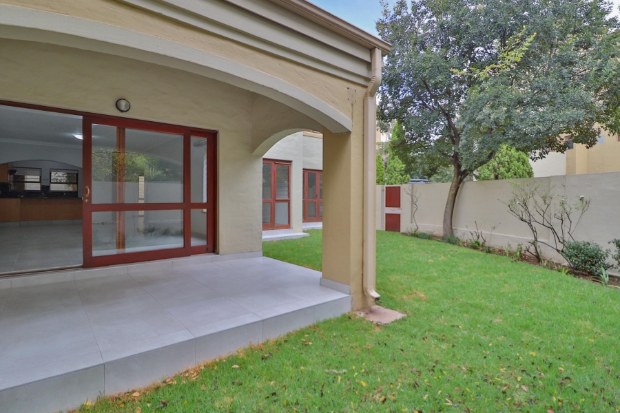 To Let 2 Bedroom Property for Rent in Morningside Gauteng