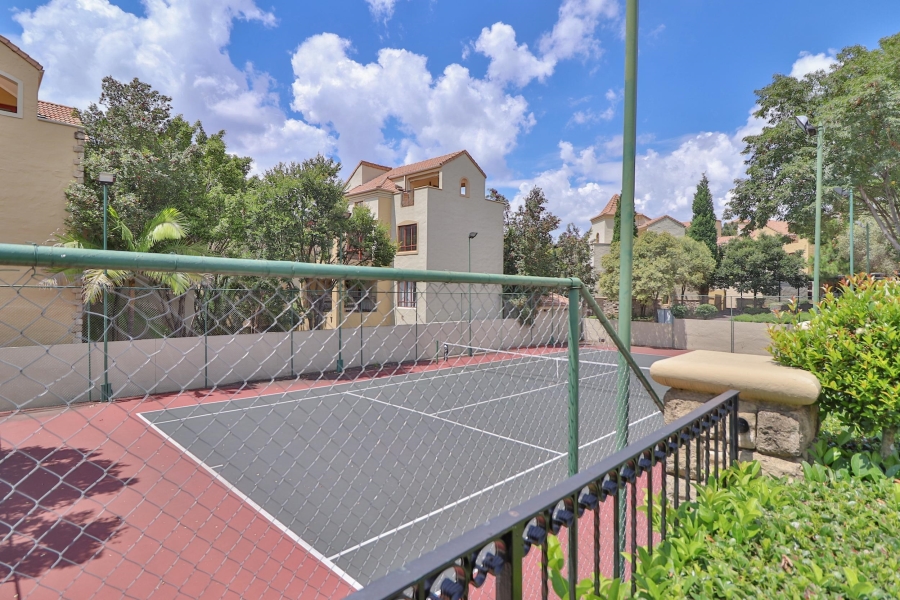 To Let 2 Bedroom Property for Rent in Morningside Gauteng