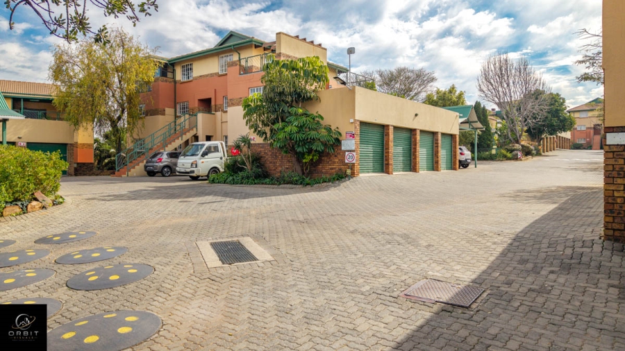 2 Bedroom Property for Sale in Elardus Park Gauteng