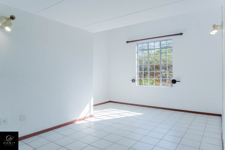 2 Bedroom Property for Sale in Elardus Park Gauteng