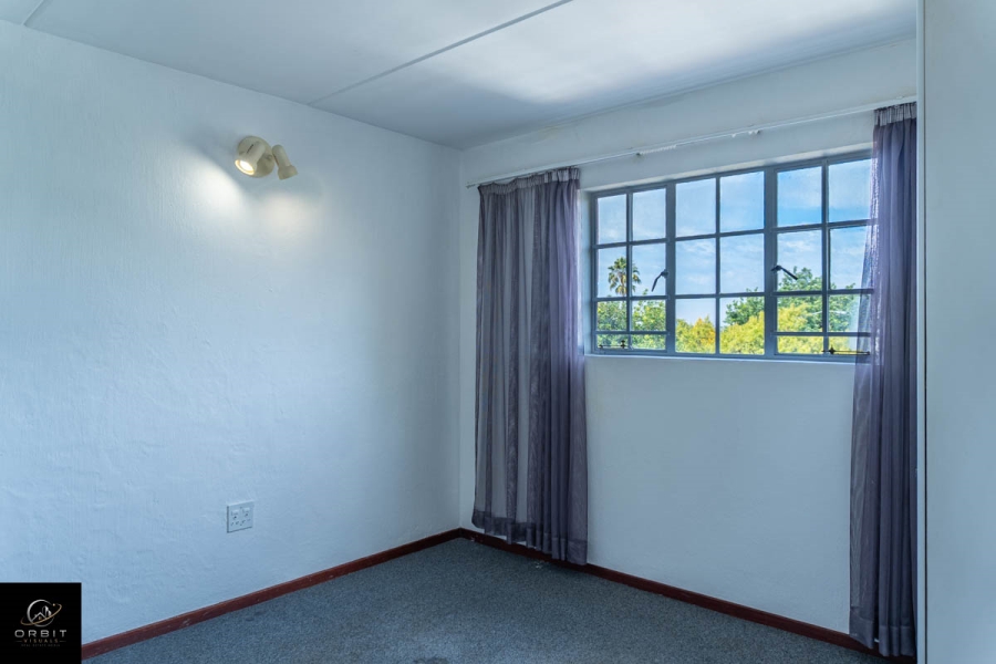 2 Bedroom Property for Sale in Elardus Park Gauteng