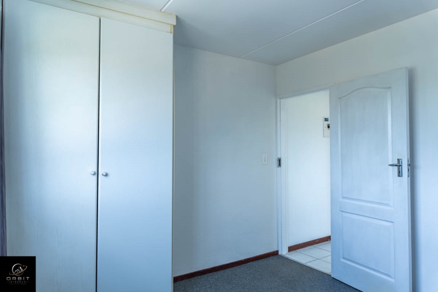 2 Bedroom Property for Sale in Elardus Park Gauteng