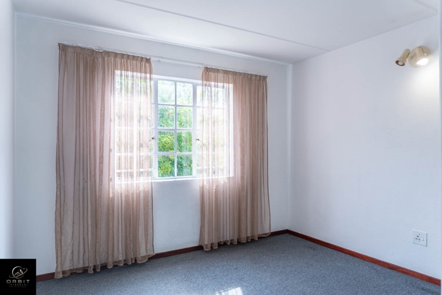 2 Bedroom Property for Sale in Elardus Park Gauteng