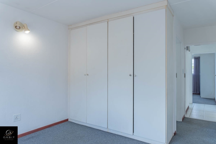 2 Bedroom Property for Sale in Elardus Park Gauteng