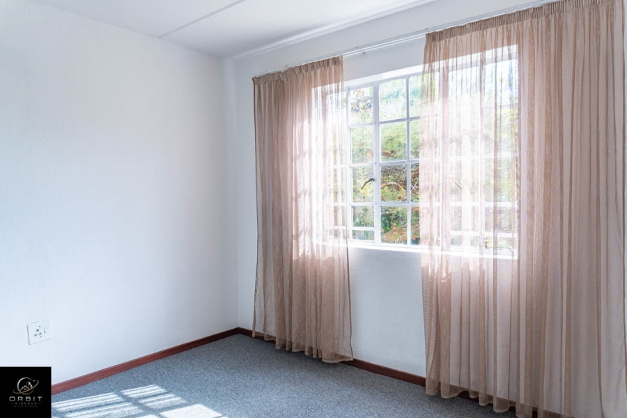 2 Bedroom Property for Sale in Elardus Park Gauteng