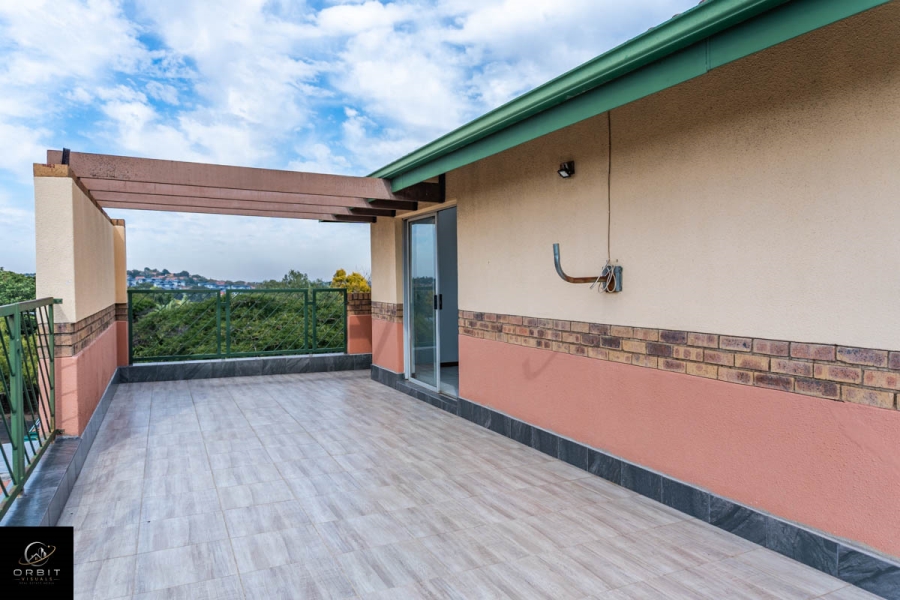 2 Bedroom Property for Sale in Elardus Park Gauteng