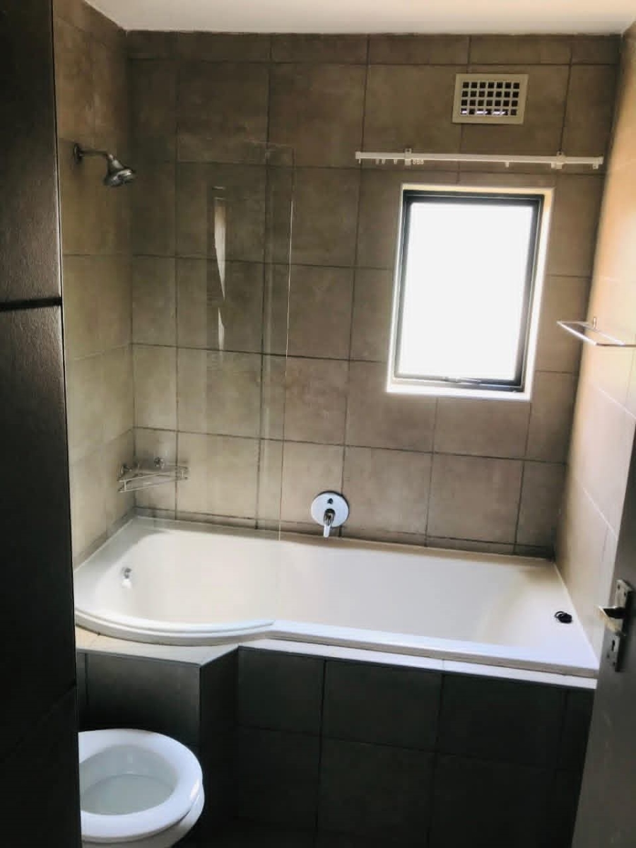 2 Bedroom Property for Sale in Pretoria Central Gauteng