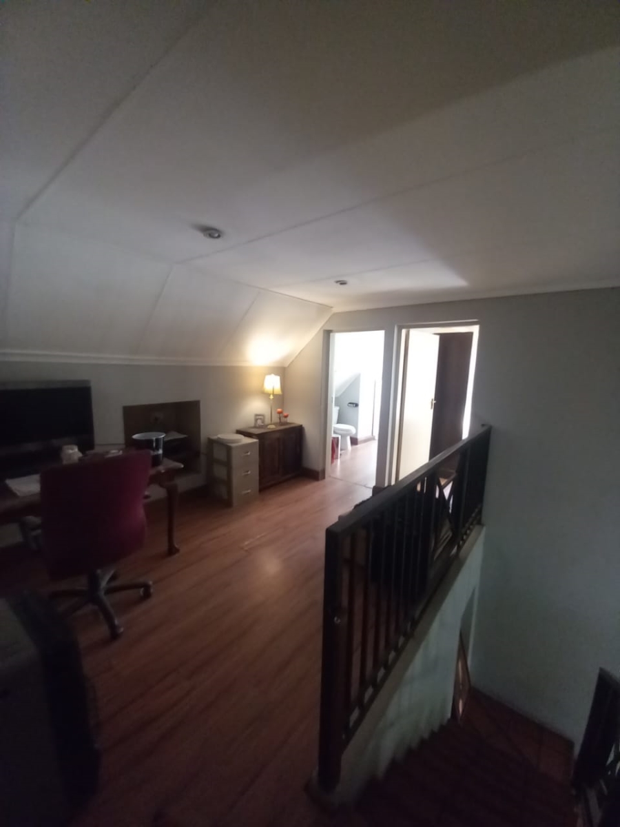 To Let 3 Bedroom Property for Rent in Menlo Park Gauteng