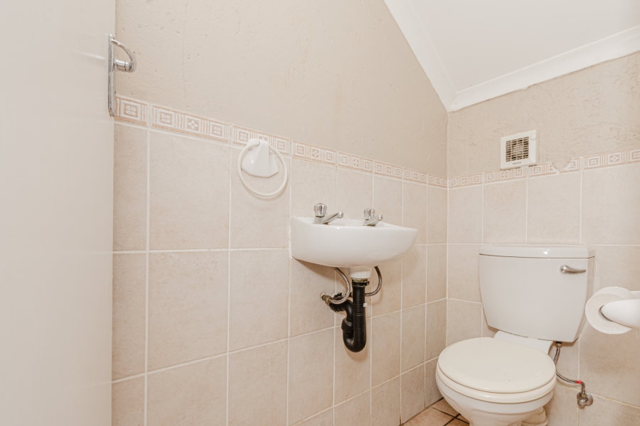 2 Bedroom Property for Sale in Northgate Gauteng