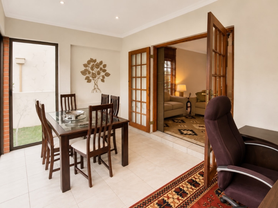 3 Bedroom Property for Sale in Lonehill Gauteng
