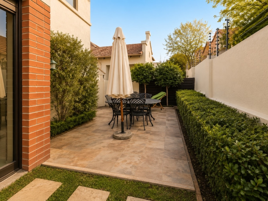 3 Bedroom Property for Sale in Lonehill Gauteng