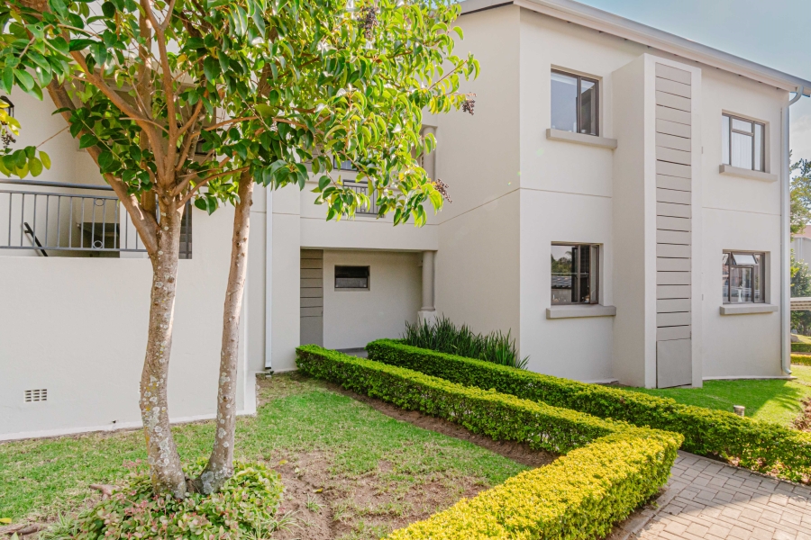 2 Bedroom Property for Sale in Broadacres Gauteng