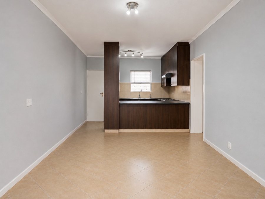 To Let 1 Bedroom Property for Rent in Pineslopes Gauteng