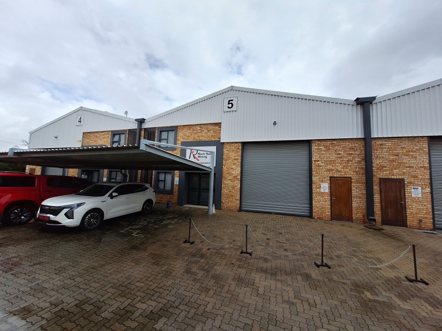 To Let Commercial Property for Rent in Princess A H Gauteng