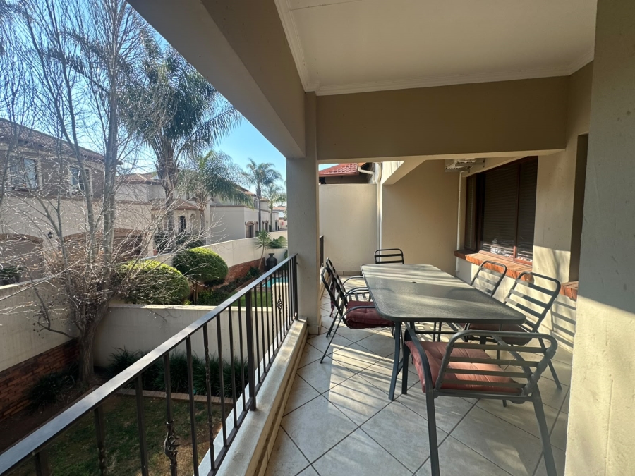 3 Bedroom Property for Sale in Glenvista Gauteng
