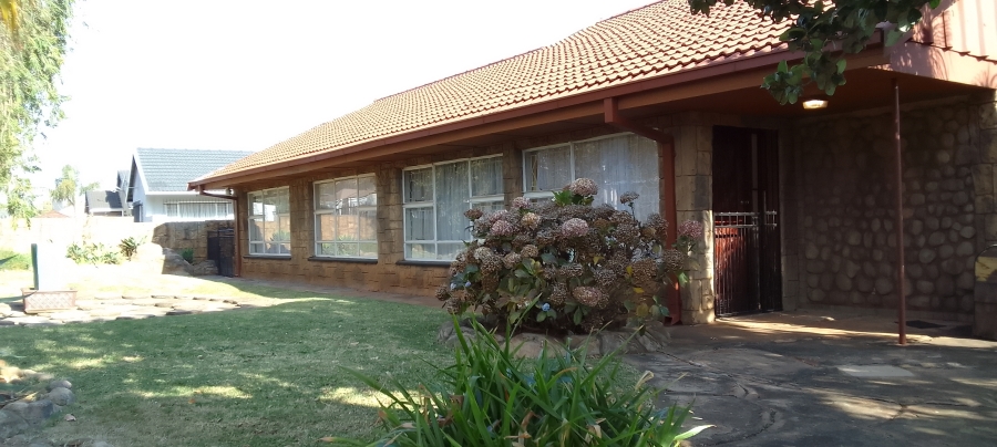 3 Bedroom Property for Sale in Greenhills Gauteng
