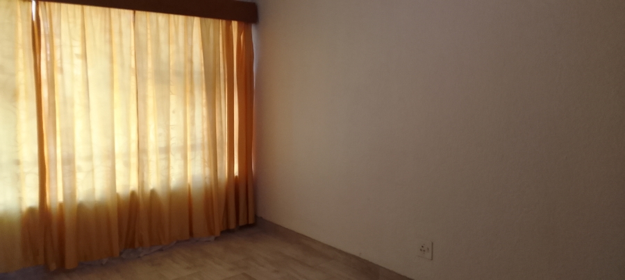 3 Bedroom Property for Sale in Greenhills Gauteng