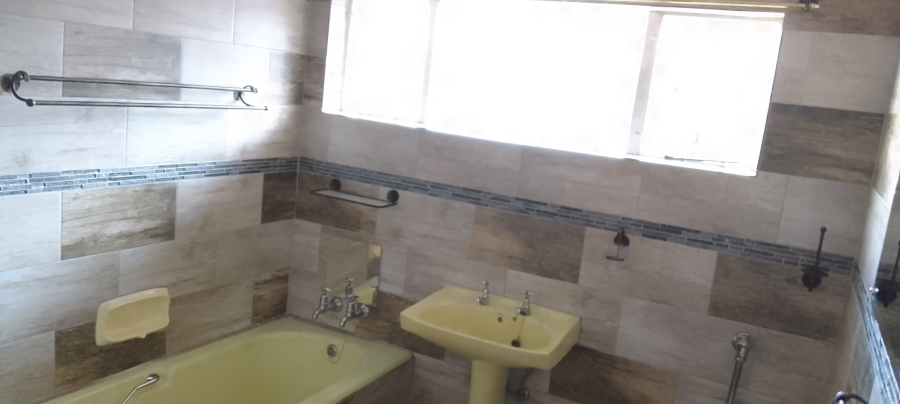 3 Bedroom Property for Sale in Greenhills Gauteng