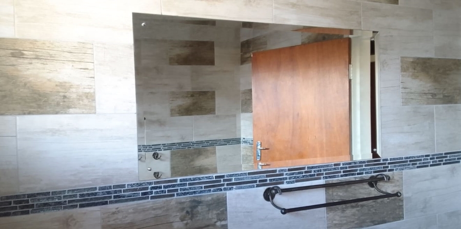 3 Bedroom Property for Sale in Greenhills Gauteng