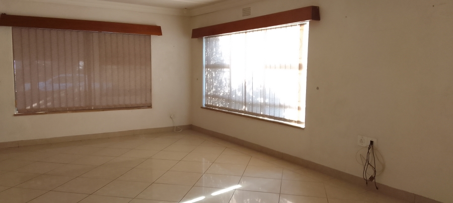 3 Bedroom Property for Sale in Greenhills Gauteng
