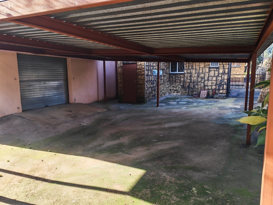 3 Bedroom Property for Sale in Greenhills Gauteng