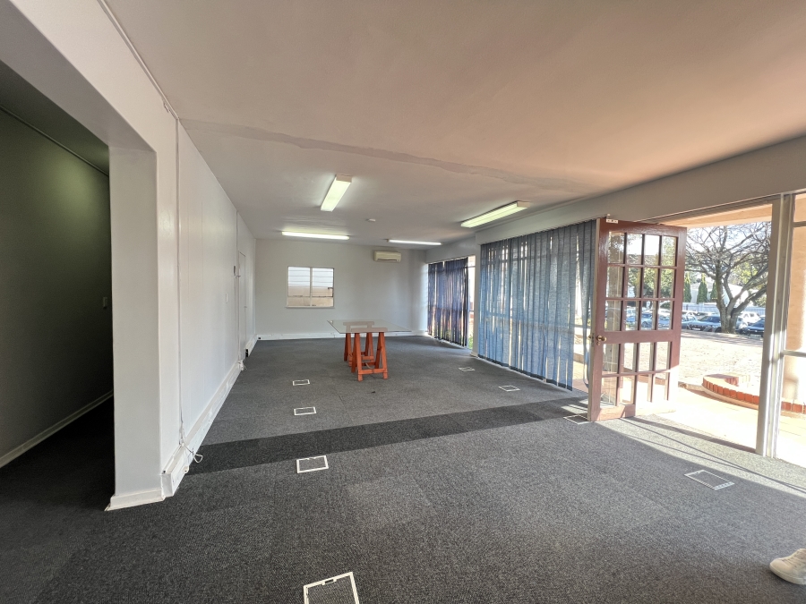 To Let Commercial Property for Rent in Parktown Gauteng