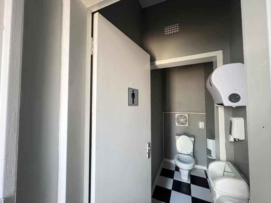 To Let Commercial Property for Rent in Parktown Gauteng