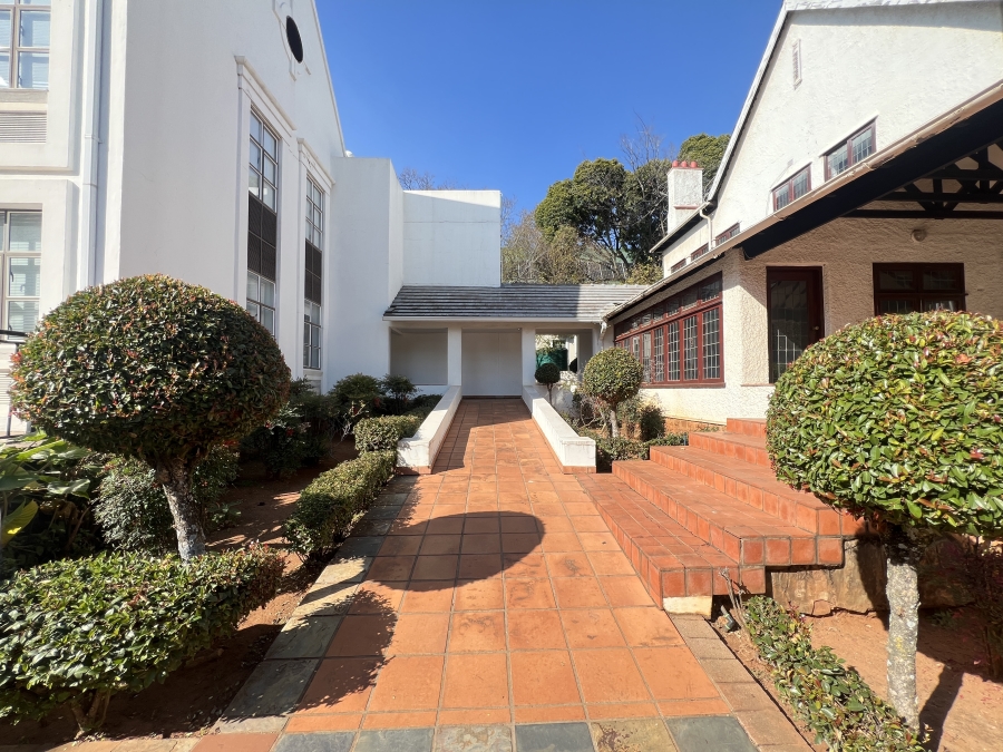 To Let Commercial Property for Rent in Parktown Gauteng