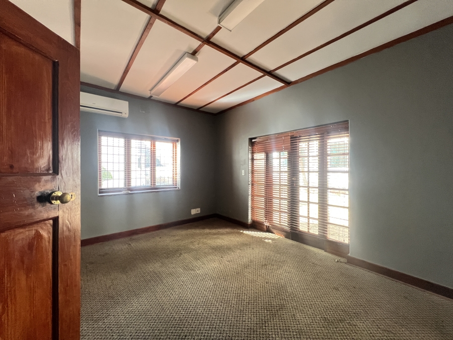 To Let Commercial Property for Rent in Parktown Gauteng