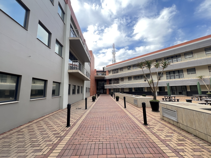 To Let Commercial Property for Rent in Woodmead Gauteng