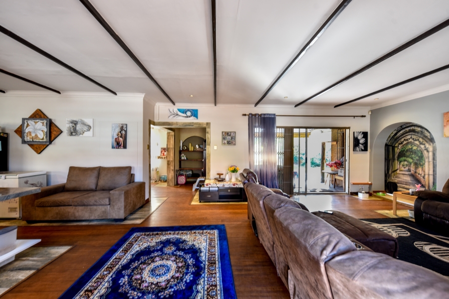 4 Bedroom Property for Sale in Doringkloof Gauteng