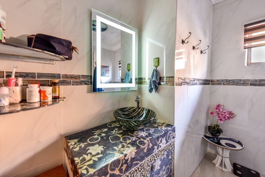 4 Bedroom Property for Sale in Doringkloof Gauteng