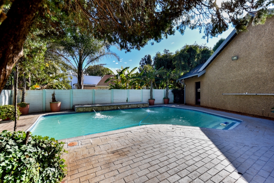 4 Bedroom Property for Sale in Doringkloof Gauteng
