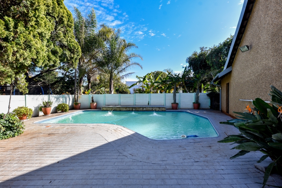 4 Bedroom Property for Sale in Doringkloof Gauteng