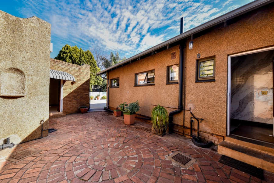 4 Bedroom Property for Sale in Doringkloof Gauteng