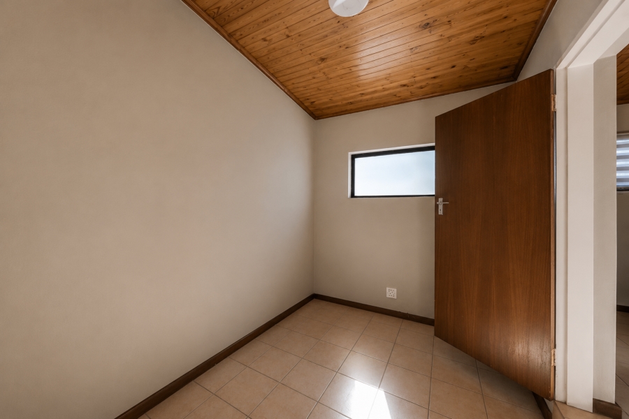 4 Bedroom Property for Sale in Doringkloof Gauteng