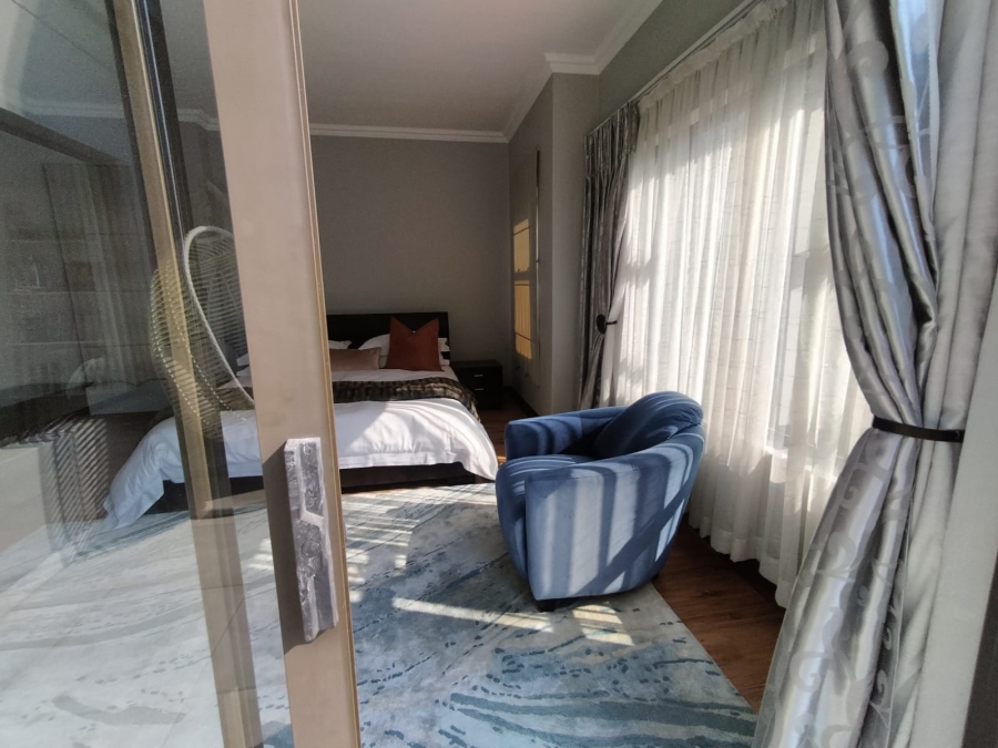 5 Bedroom Property for Sale in Beverley Gauteng