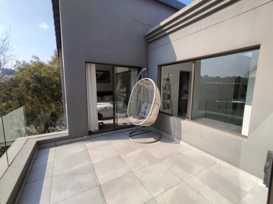 5 Bedroom Property for Sale in Beverley Gauteng