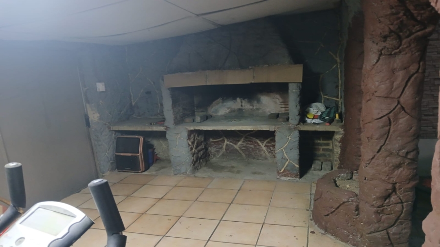 3 Bedroom Property for Sale in Vanderbijlpark CE 2 Gauteng