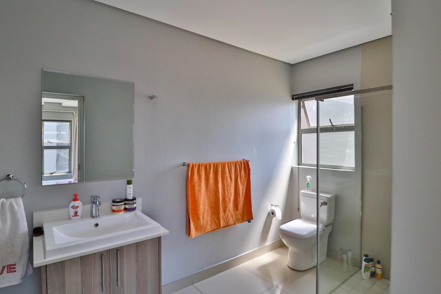 To Let 2 Bedroom Property for Rent in Broadacres Gauteng