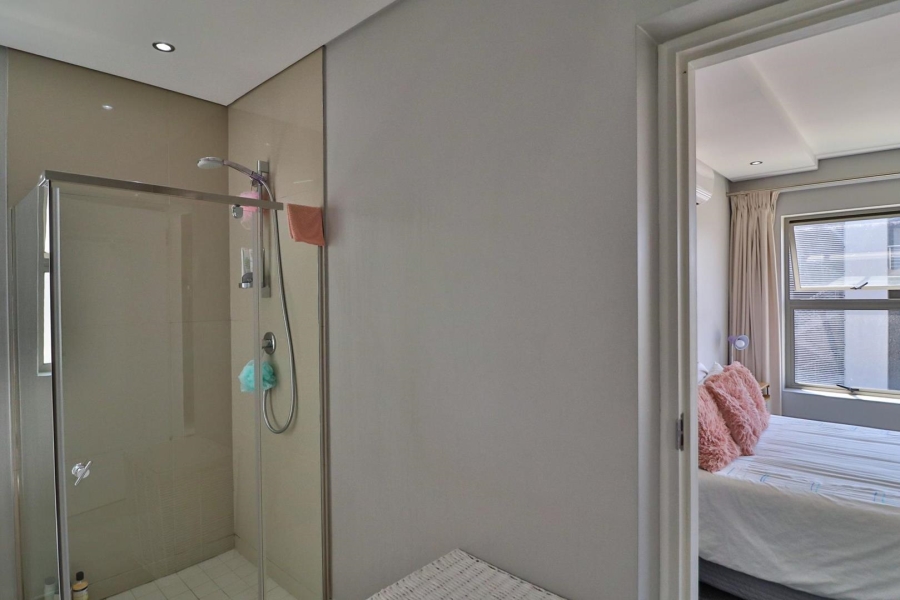 To Let 2 Bedroom Property for Rent in Broadacres Gauteng