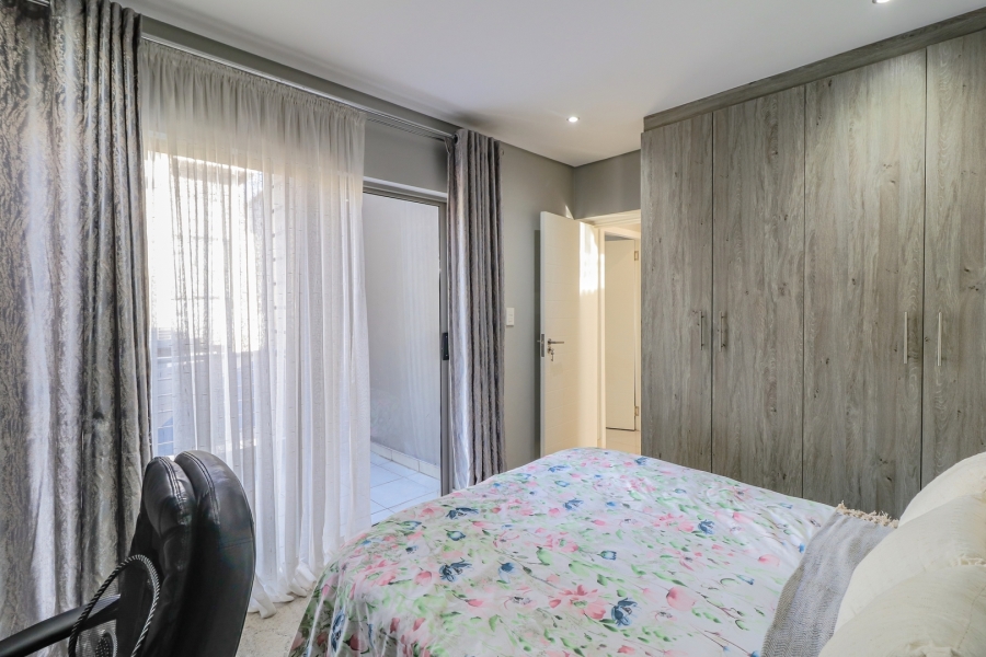 To Let 2 Bedroom Property for Rent in Broadacres Gauteng