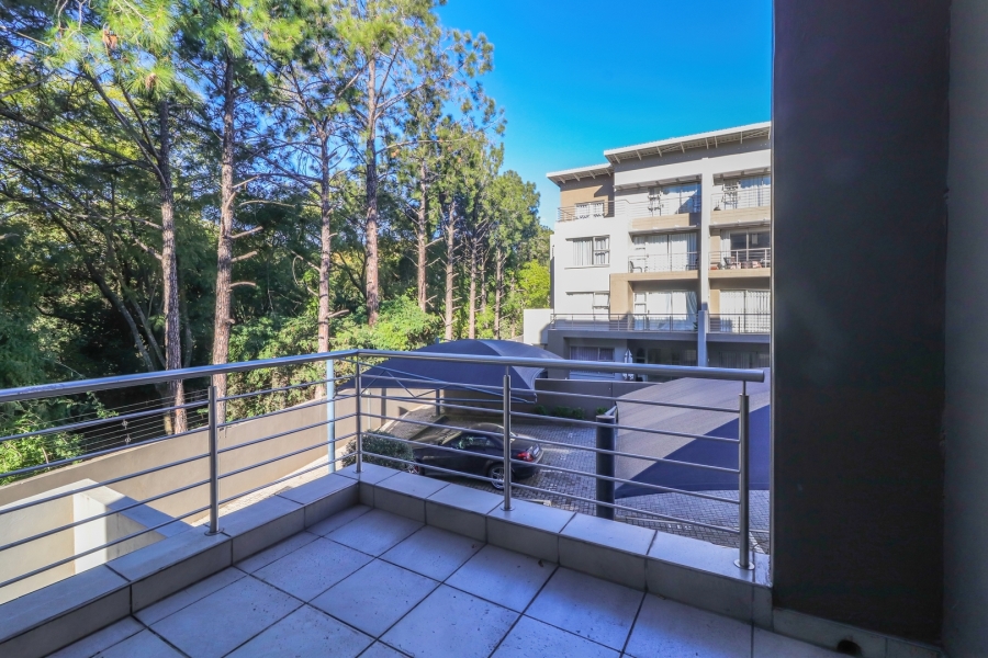 To Let 2 Bedroom Property for Rent in Broadacres Gauteng