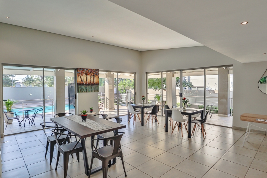 To Let 2 Bedroom Property for Rent in Broadacres Gauteng