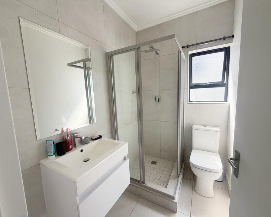 2 Bedroom Property for Sale in Fourways Gauteng