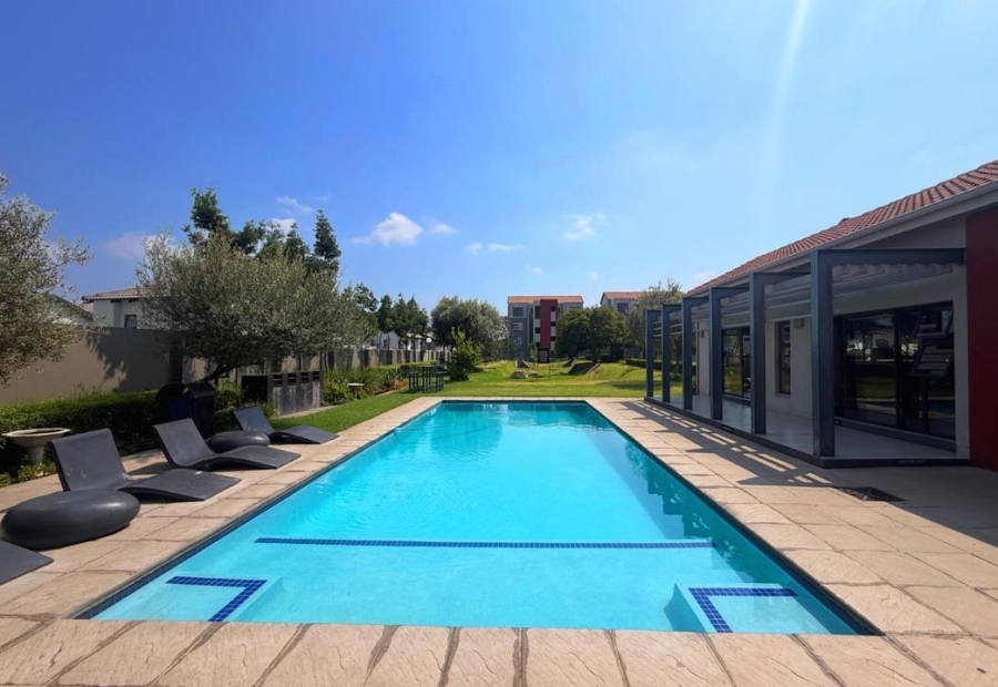2 Bedroom Property for Sale in Fourways Gauteng