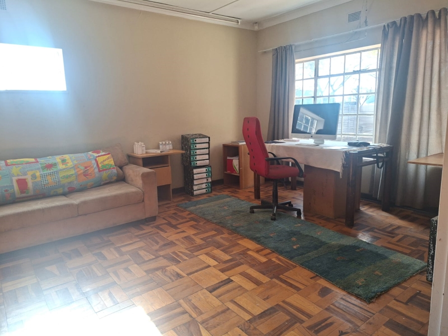3 Bedroom Property for Sale in Hurlyvale Gauteng