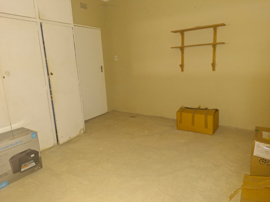 3 Bedroom Property for Sale in Hurlyvale Gauteng