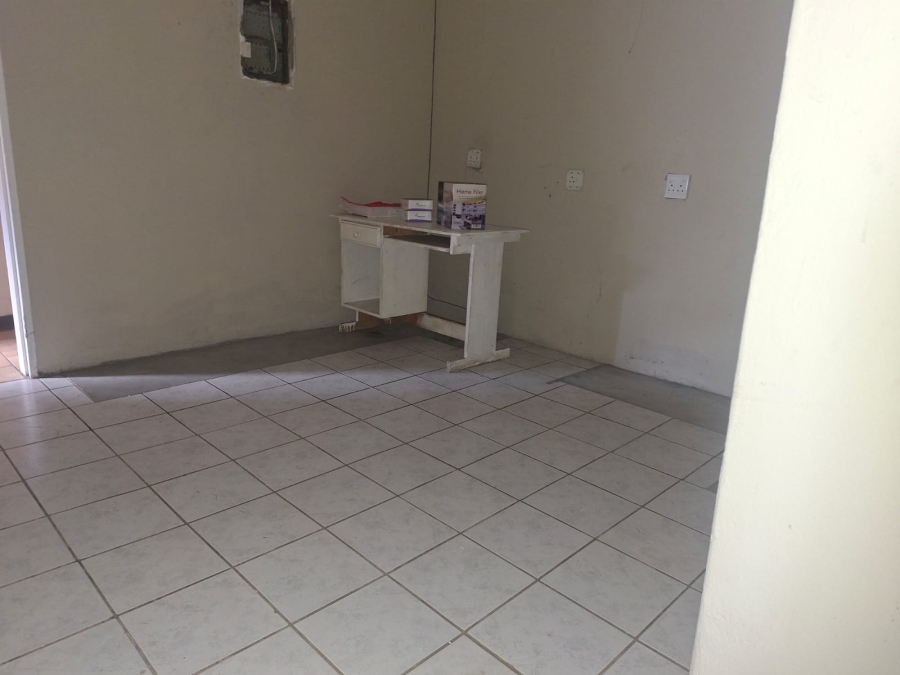 3 Bedroom Property for Sale in Hurlyvale Gauteng